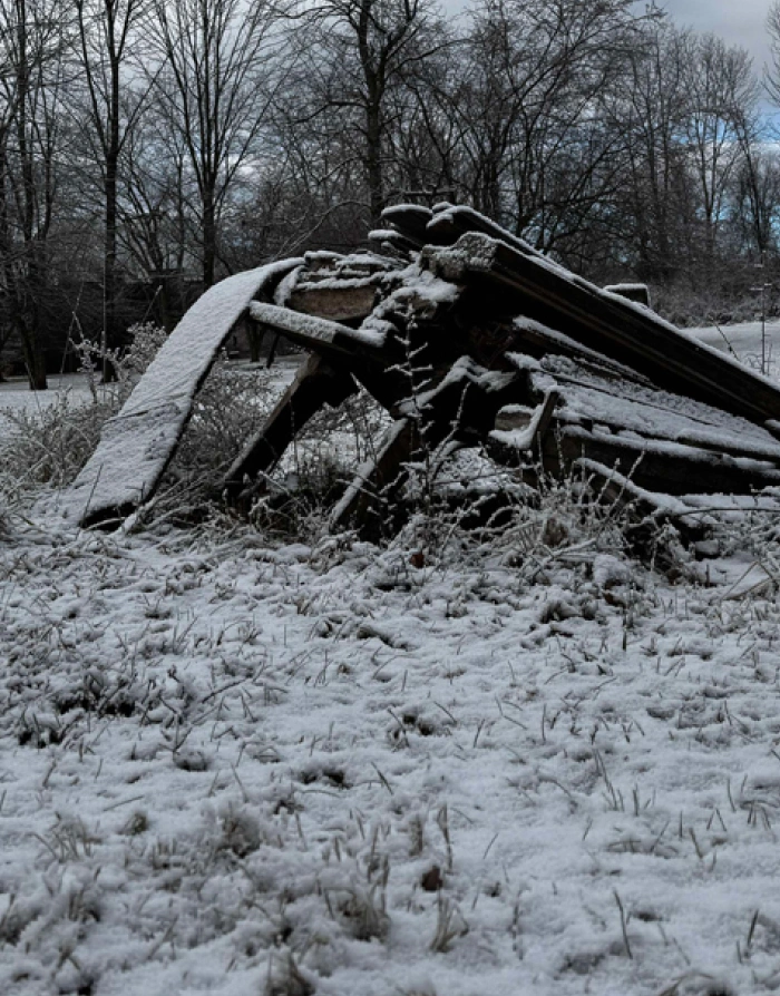 風化したピアノ（冬）